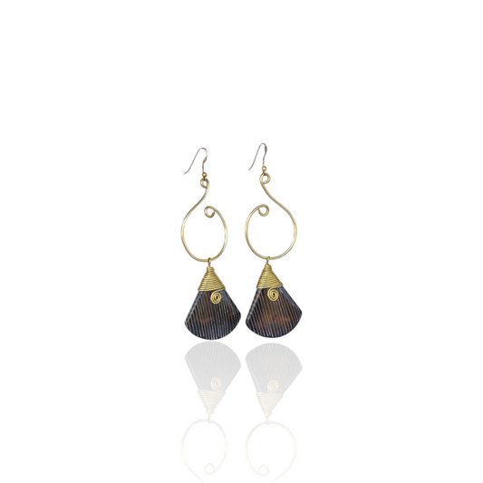 Tone  Horn Earring